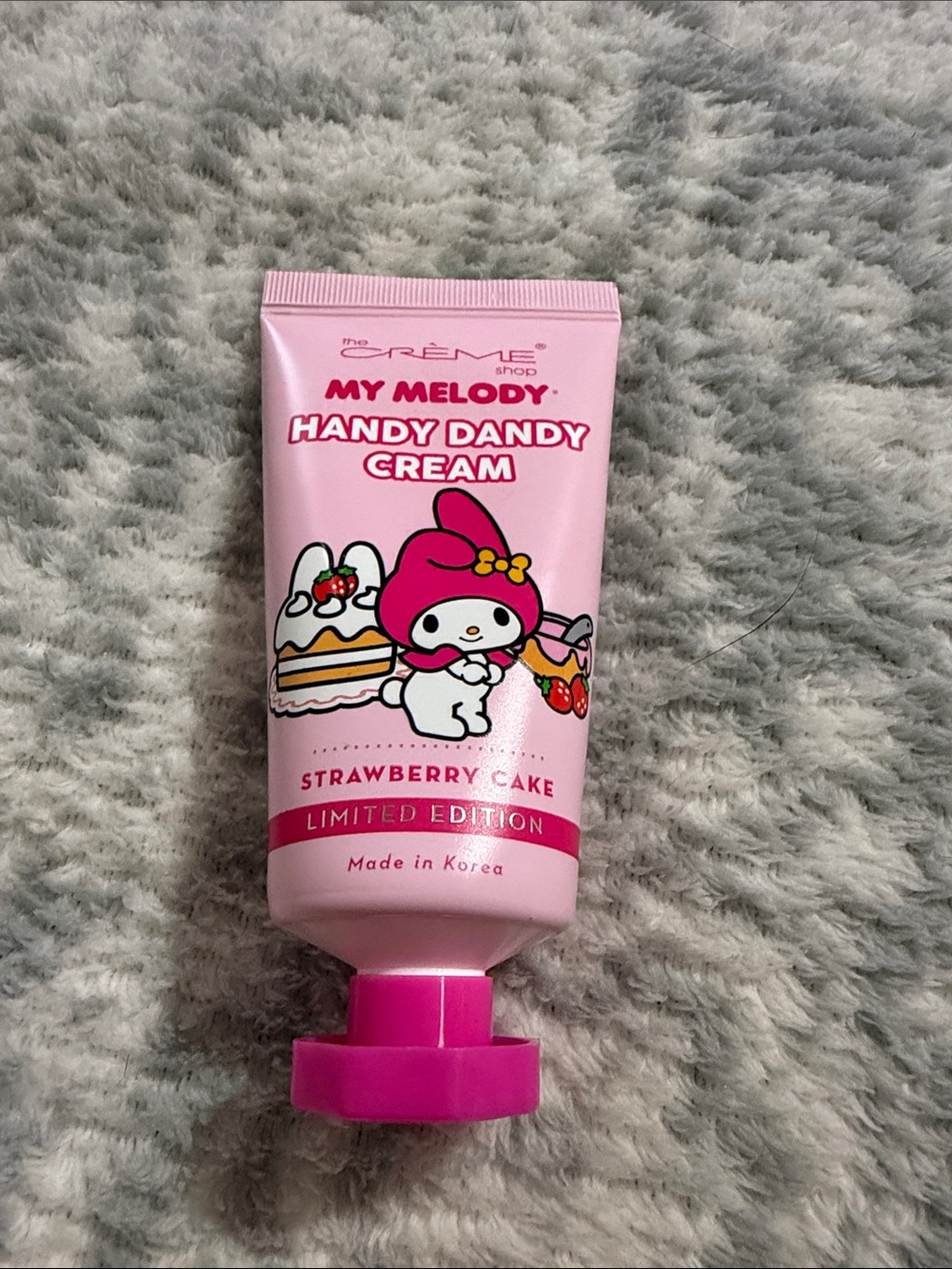 3/$15 🌸 The Crème Shop My Melody Strawberry Cake Handy Dandy Cream